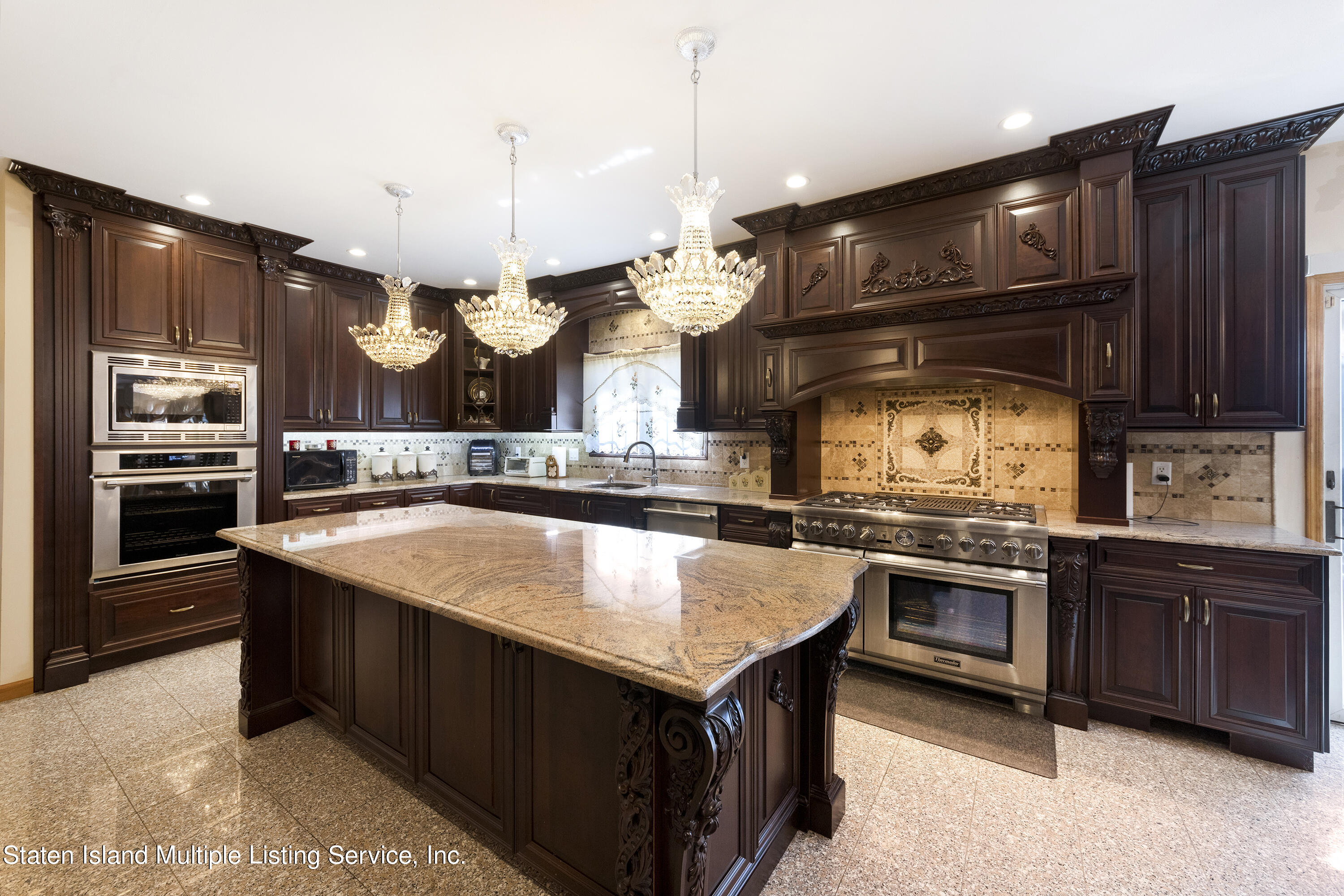 Undisclosed Address Staten Island, NY 10309 - Photo 8 of 27 8