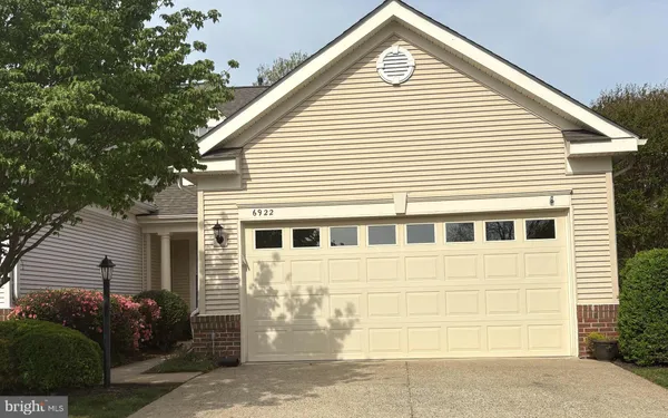 $535,000 | 6922 Walnut Hill Drive, Gainesville, VA 20155