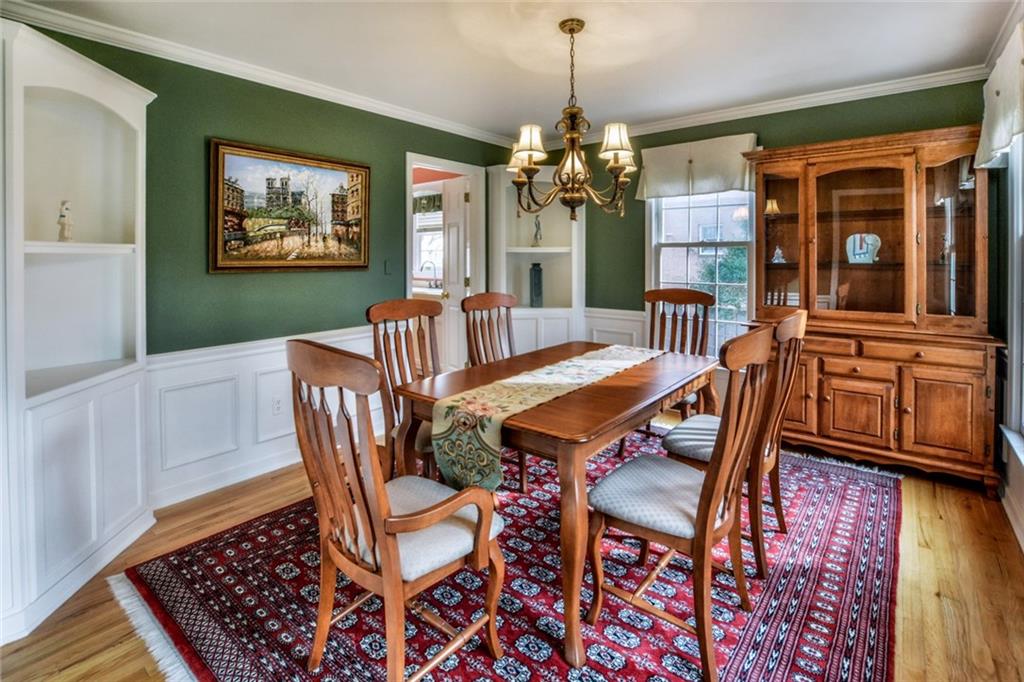 214 Sweet Gum Road Pittsburgh, PA 15238 - Photo 9 of 24 Walking into dining room from entry hallway.