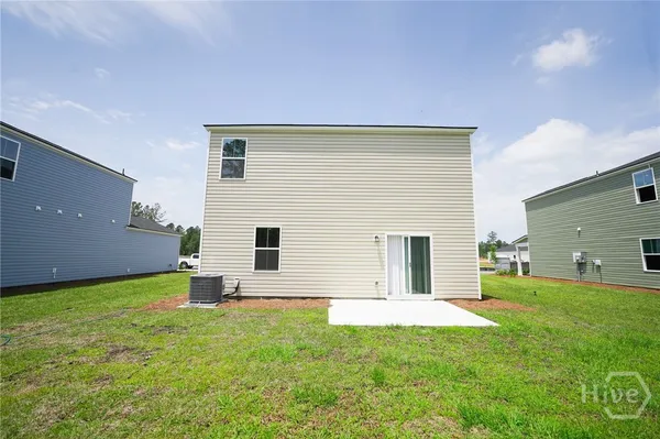 $2,400 | 154 Bottlebrush Drive, Bloomingdale, GA 31302