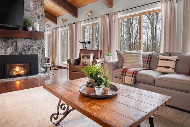 $1,560,000 | 88 Upper Hollow Hill Road, Stowe, VT 05672