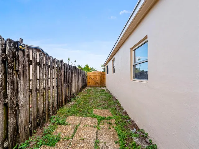 a view of a backyard with a plants