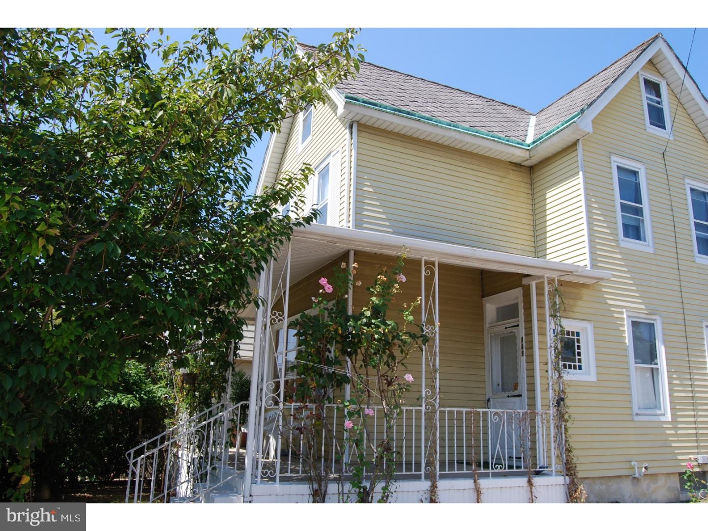 149 Spring Garden Street Riverside, NJ 08075 - Photo 2 of 10