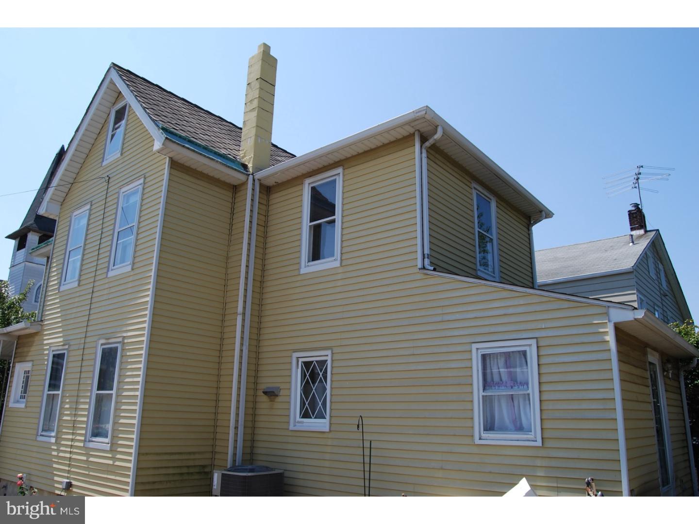 149 Spring Garden Street Riverside, NJ 08075 - Photo 5 of 10
