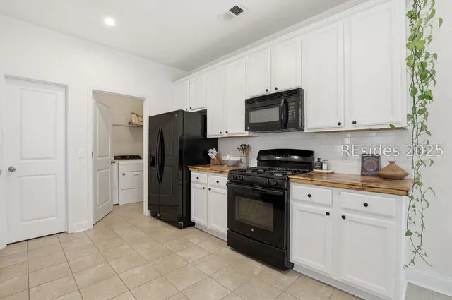 $489,000 | 60 Honey Locust Avenue, Bluffton, SC 29910