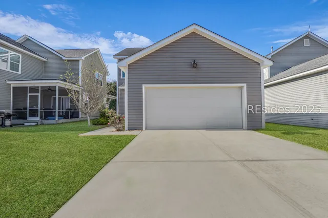 $489,000 | 60 Honey Locust Avenue, Bluffton, SC 29910