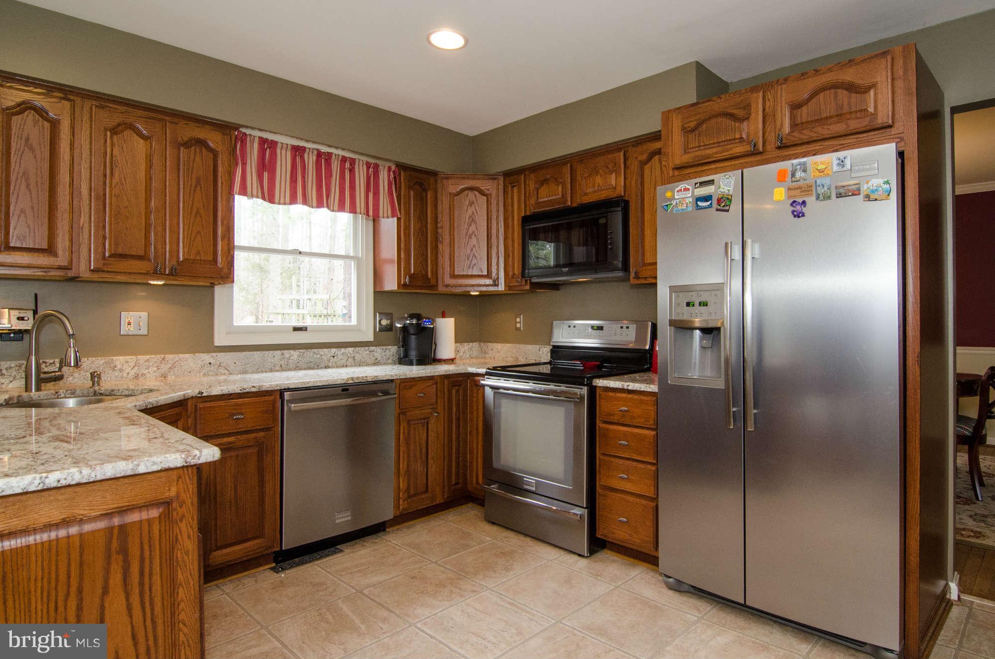 308 Riding Ridge Road Annapolis, MD 21403 - Photo 11 of 24 Kitchen