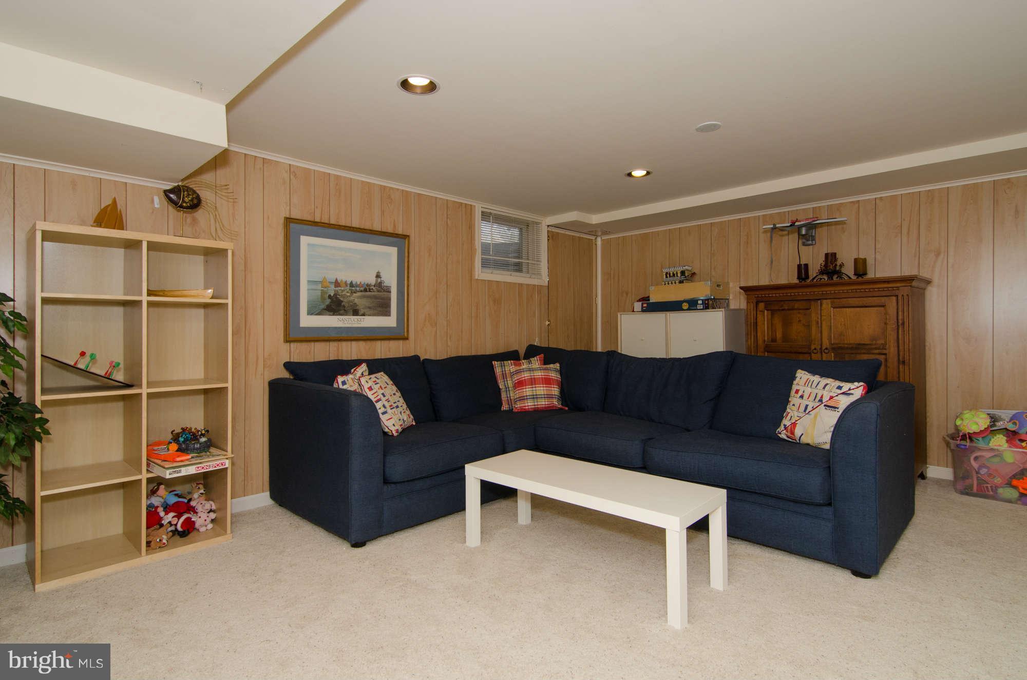 308 Riding Ridge Road Annapolis, MD 21403 - Photo 19 of 24 Interior (General)