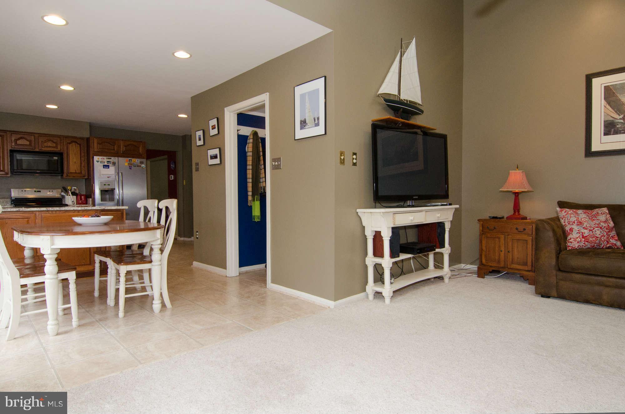 308 Riding Ridge Road Annapolis, MD 21403 - Photo 9 of 24 Family Room