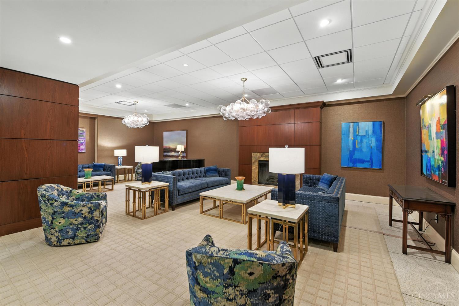 2444 Madison Road, Unit 1711 Cincinnati, OH 45208 - Photo 37 of 43 Common gathering area at The Madison.