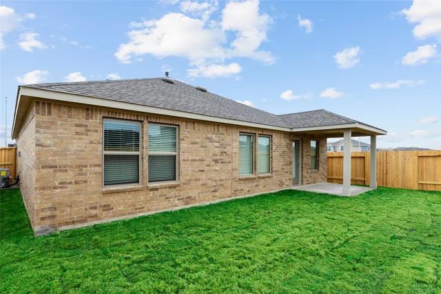 $279,900 | 7711 Skiron Lane, Baytown, TX 77523