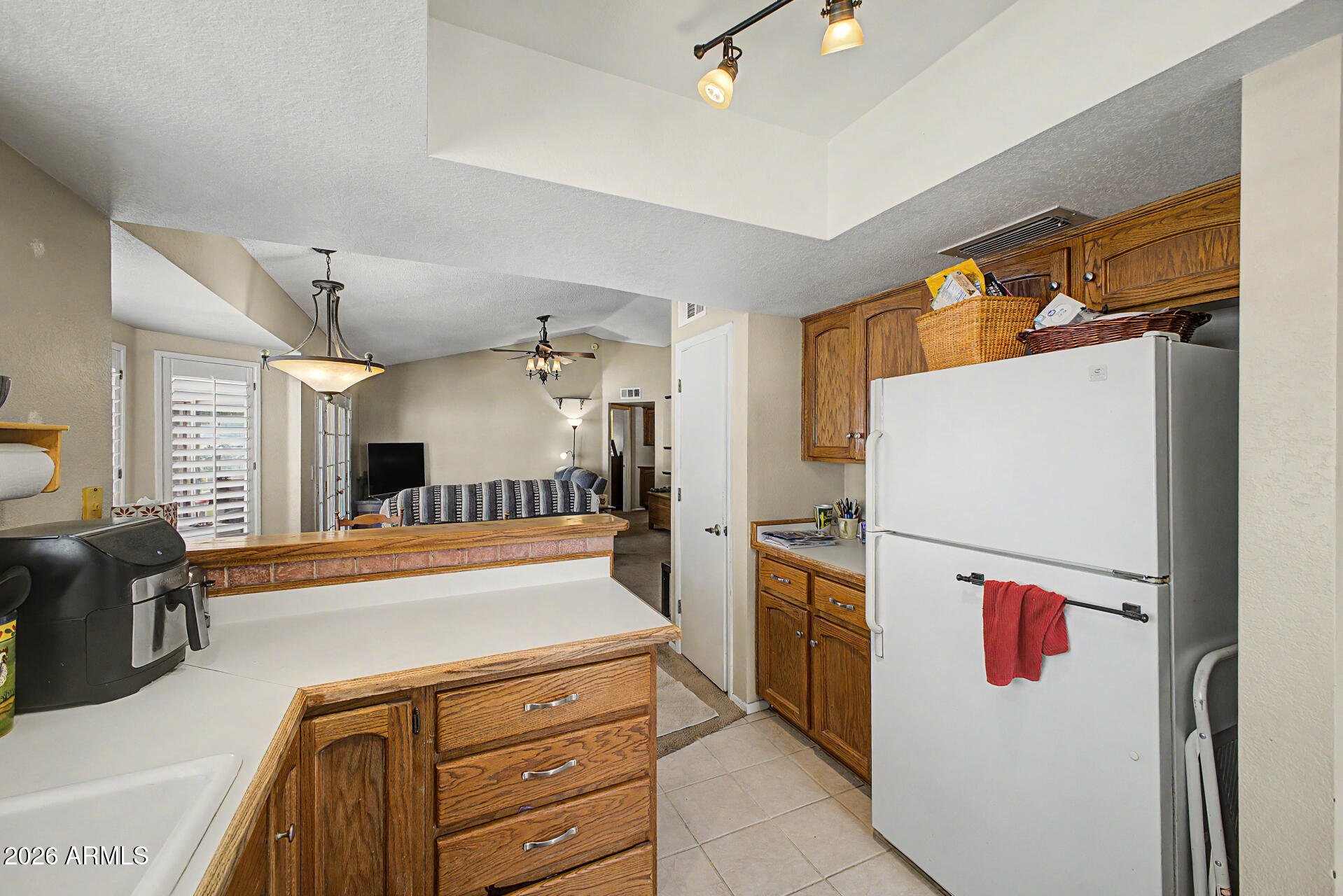 3310 East Clark Road Phoenix, AZ 85050 - Photo 4 of 10