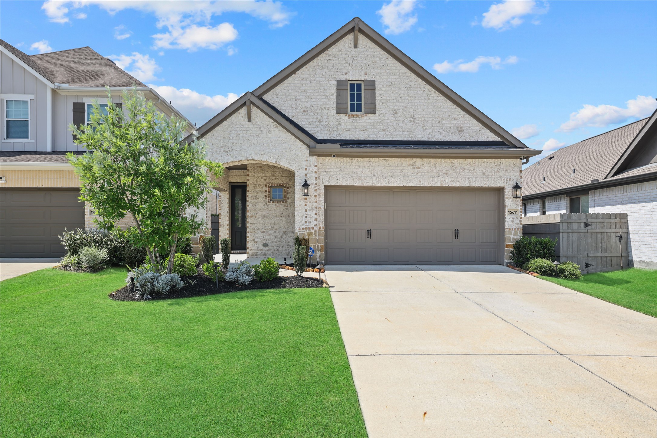 15611 Rising Wren Court Conroe, TX 77302 - Photo 2 of 41