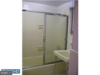 110 North Cove Road Merchantville, NJ 08109 - Photo 16 of 23 Bathroom