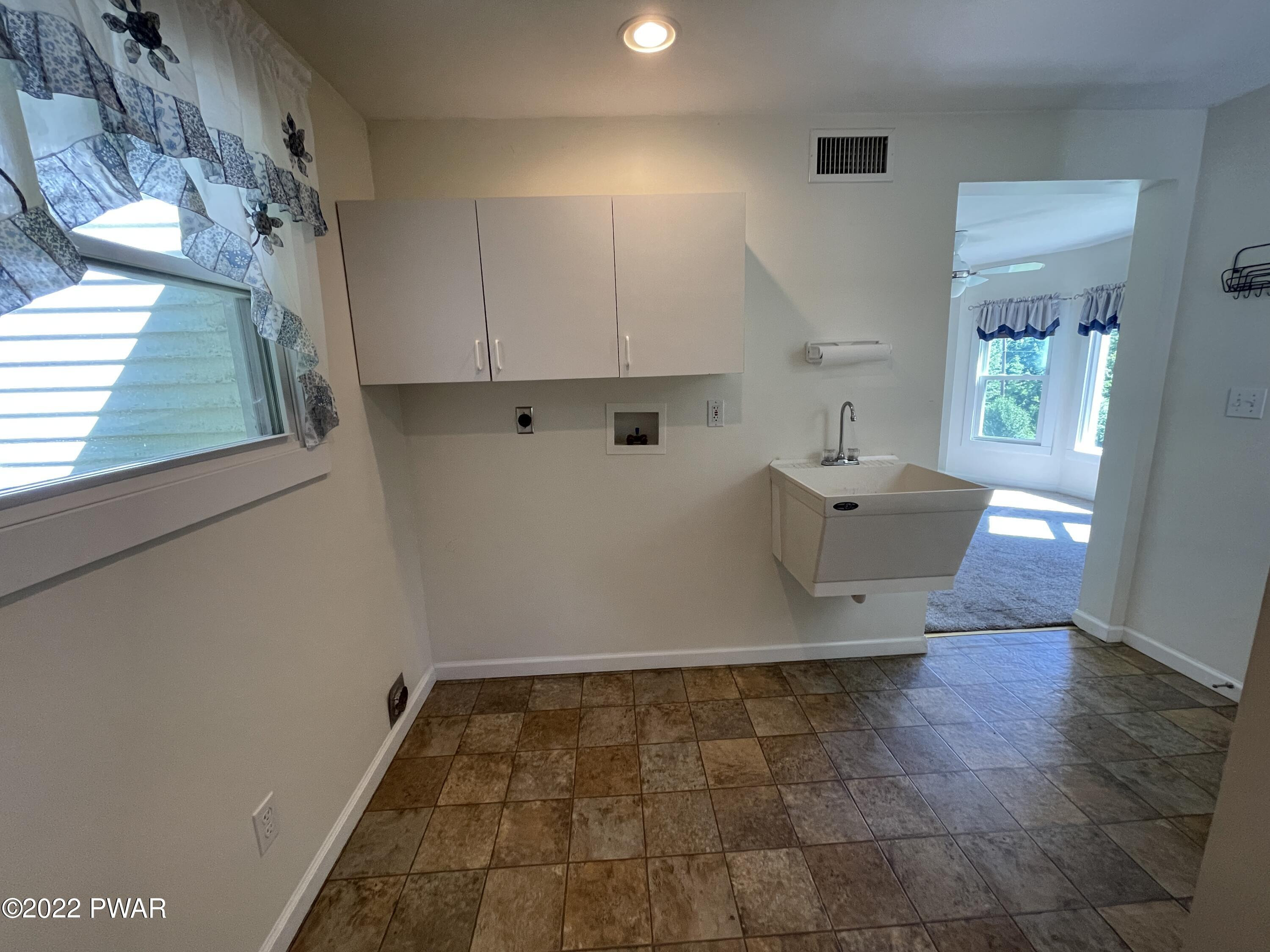 504 Keystone Road Lake Ariel, PA 18436 - Photo 24 of 49