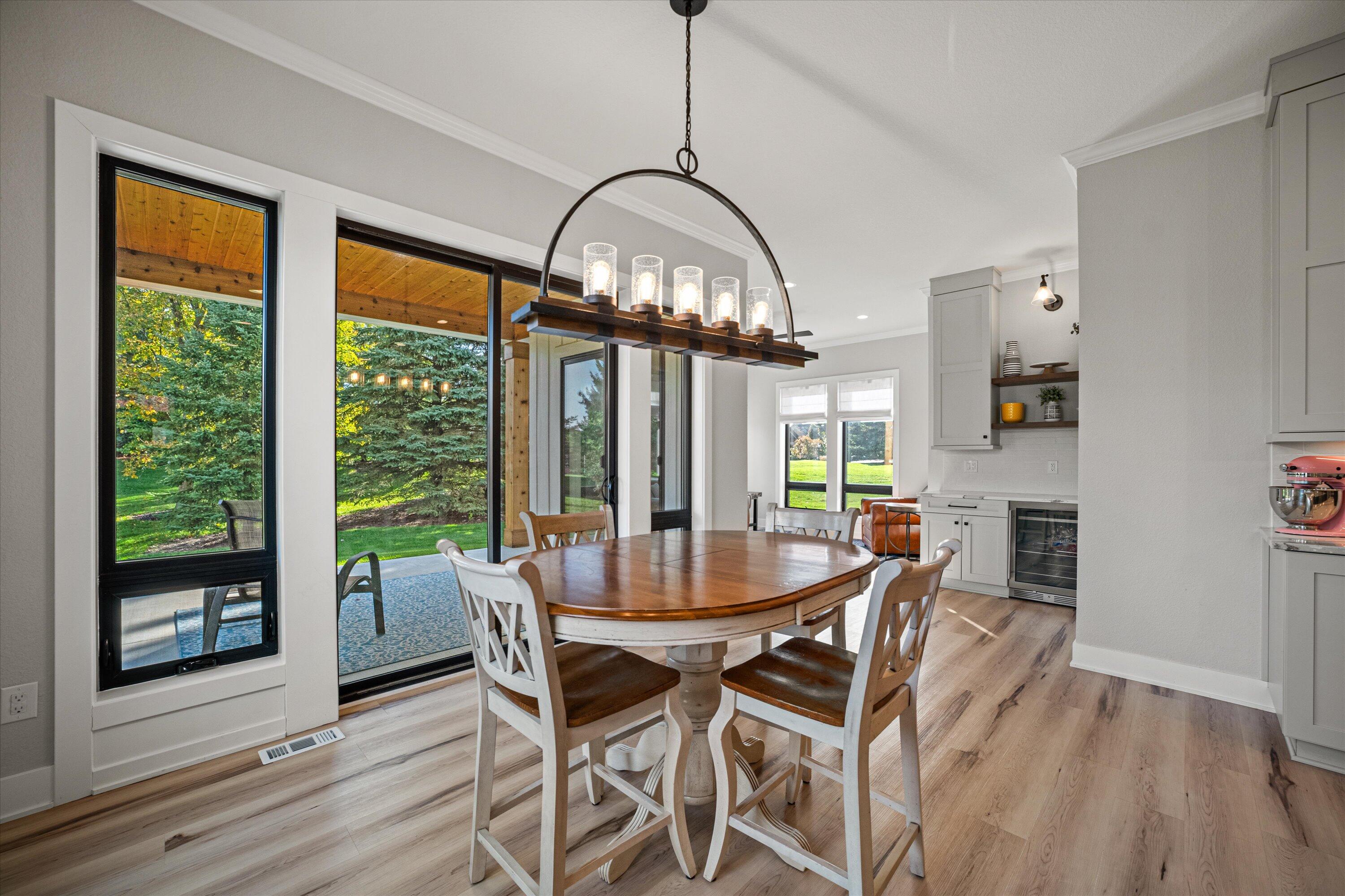 131 Legend Way Wales, WI 53183 - Photo 11 of 68 Sitting area