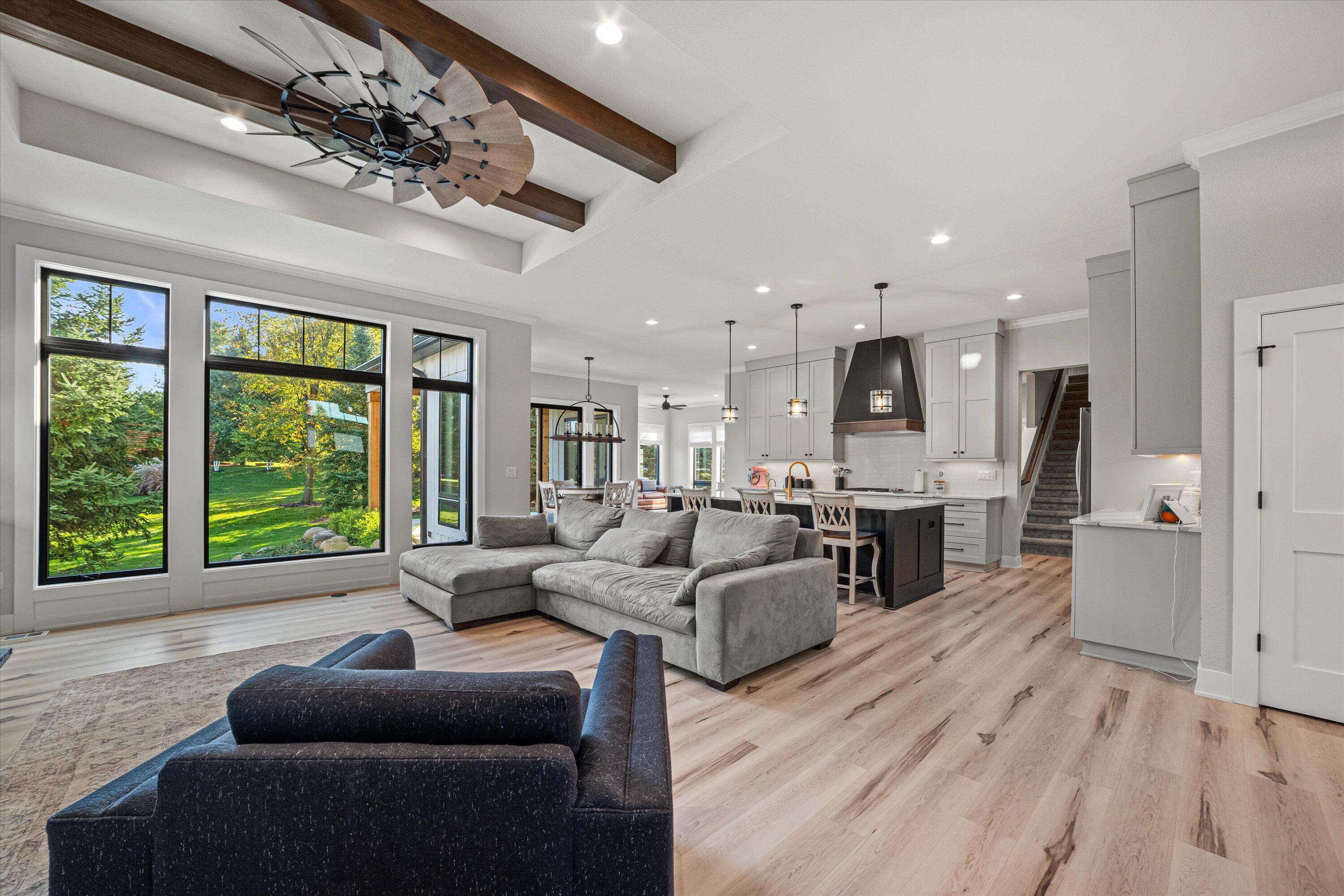 131 Legend Way Wales, WI 53183 - Photo 12 of 68 Great room