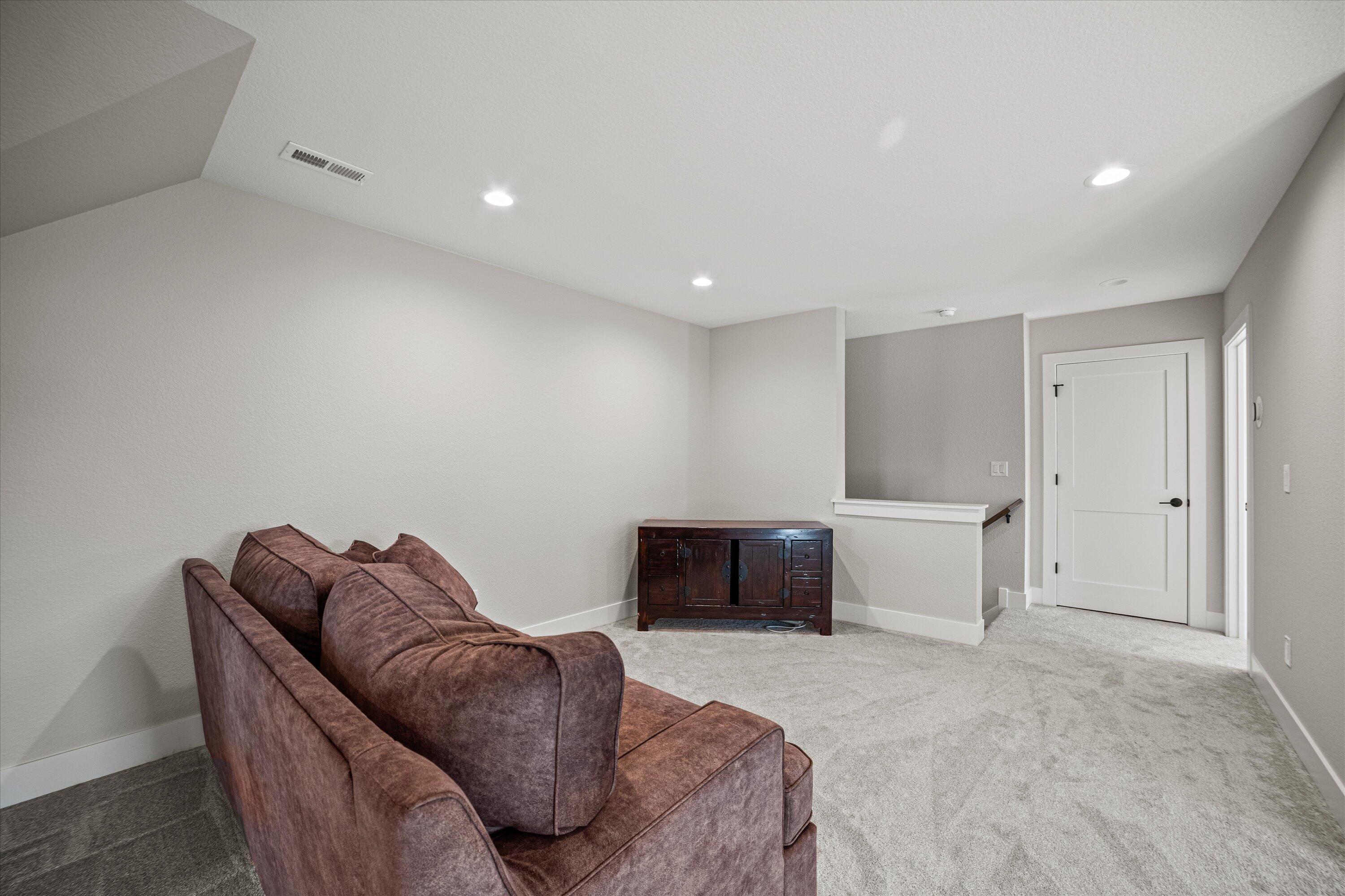 131 Legend Way Wales, WI 53183 - Photo 38 of 68 Upper family room