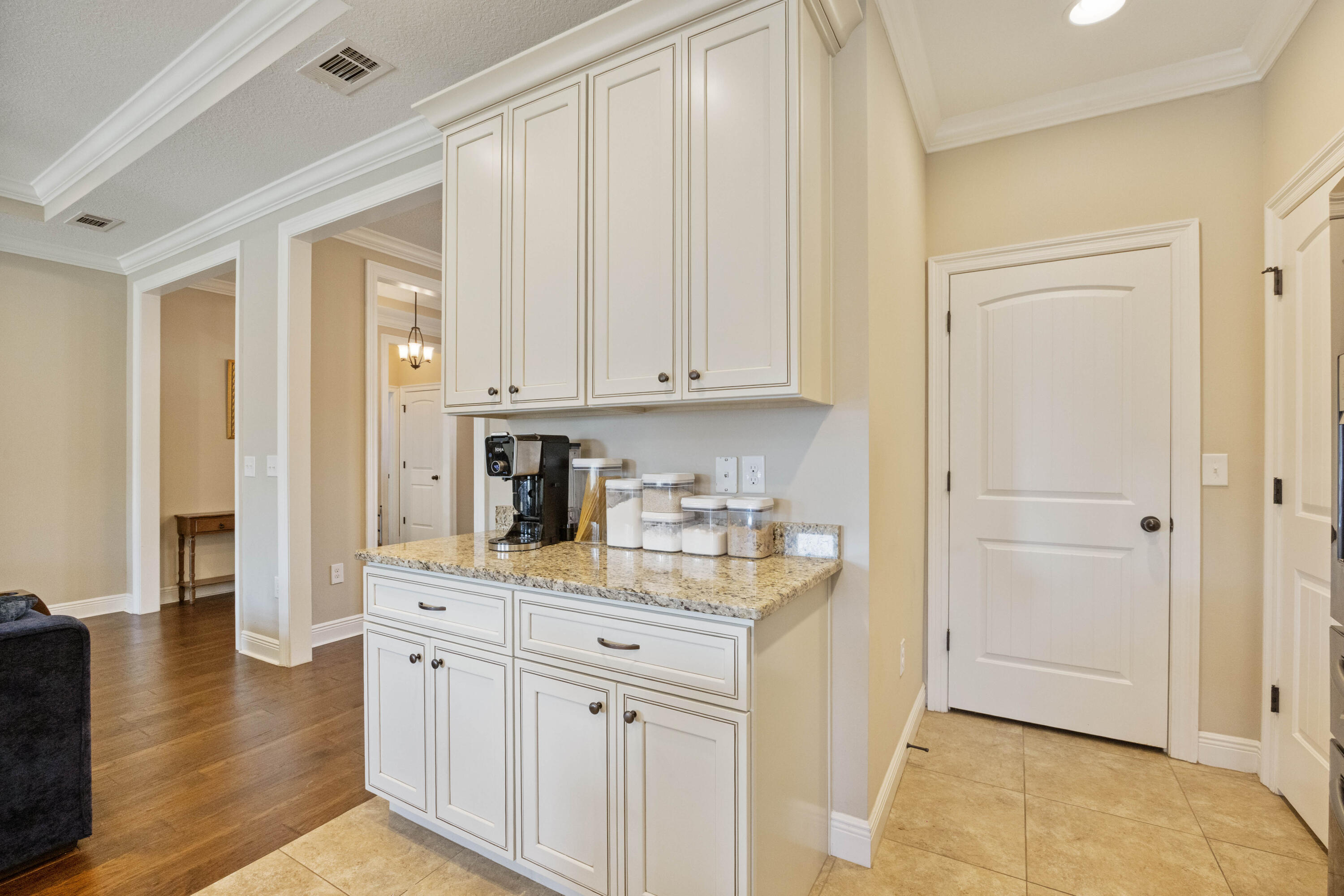 5177 Rabbit Run Crestview, FL 32539 - Photo 4 of 21 20-19