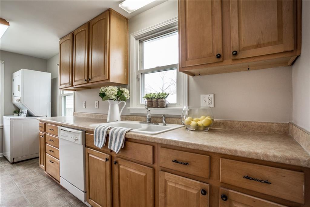 1212 Nicholas Road Indianapolis, IN 46220 - Photo 10 of 29 Gallery Image 10