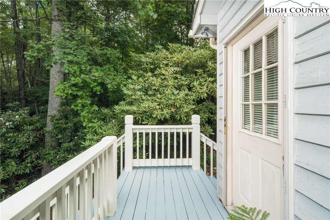 127 Foxwood Estate Boone, NC 28607 - Photo 23 of 26 Gallery Image 23