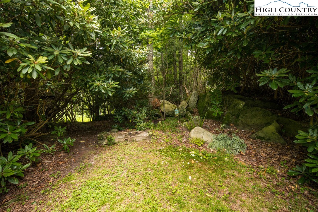 127 Foxwood Estate Boone, NC 28607 - Photo 26 of 26 Gallery Image 26