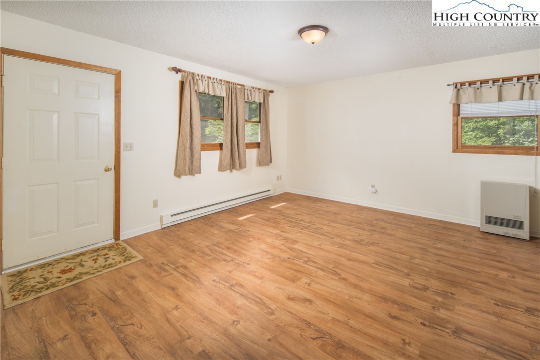 127 Foxwood Estate Boone, NC 28607 - Photo 7 of 26 Gallery Image 7