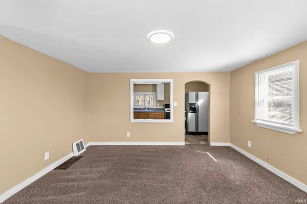 $189,900 | 702-704 North West Boulevard, Elkhart, IN 46514