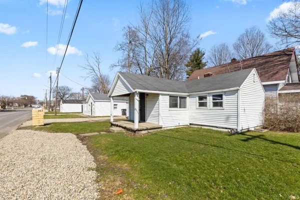 $189,900 | 702-704 North West Boulevard, Elkhart, IN 46514