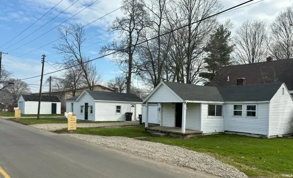$189,900 | 702-704 North West Boulevard, Elkhart, IN 46514