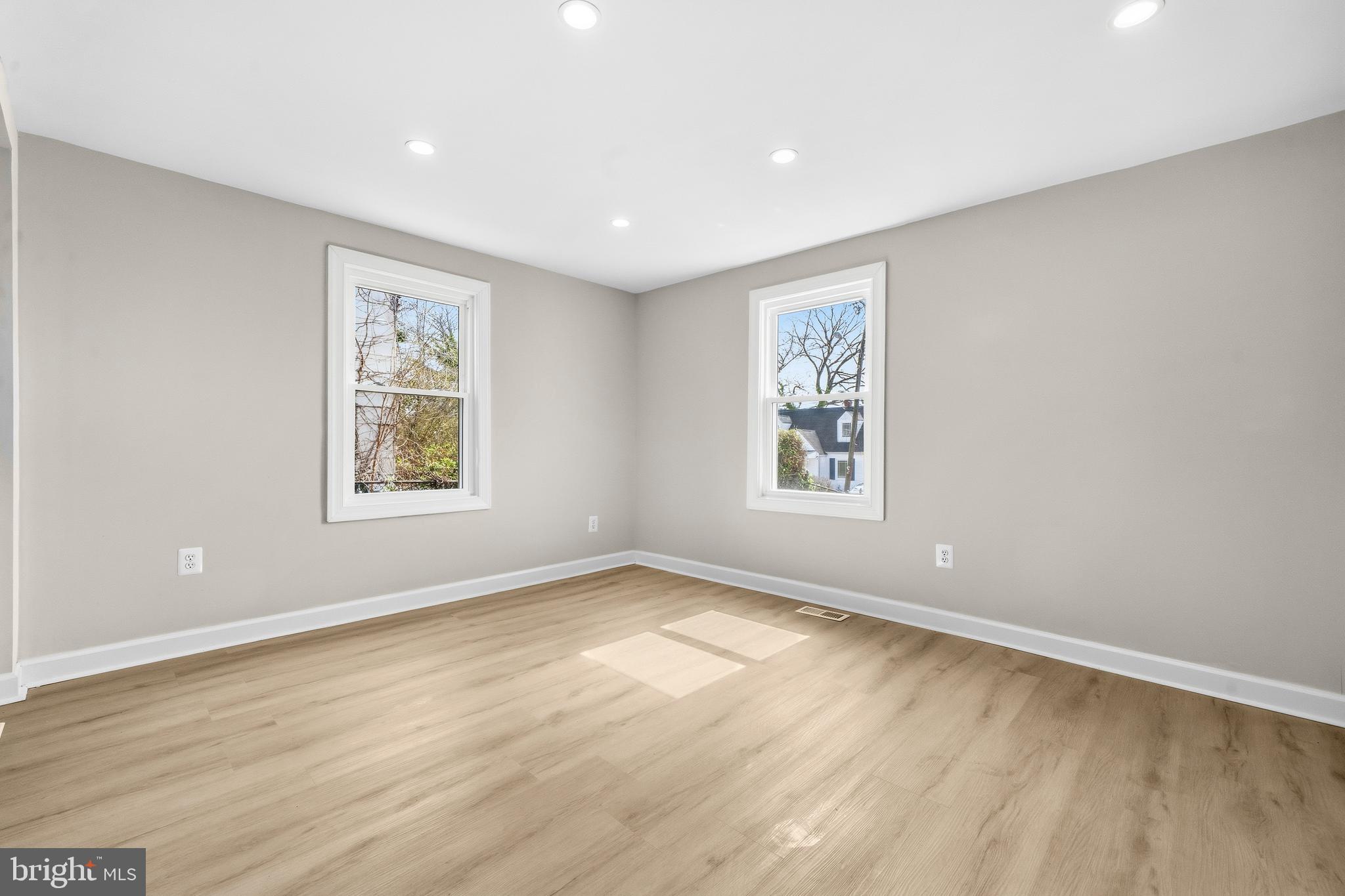 5428 Taussig Road Bladensburg, MD 20710 - Photo 4 of 40