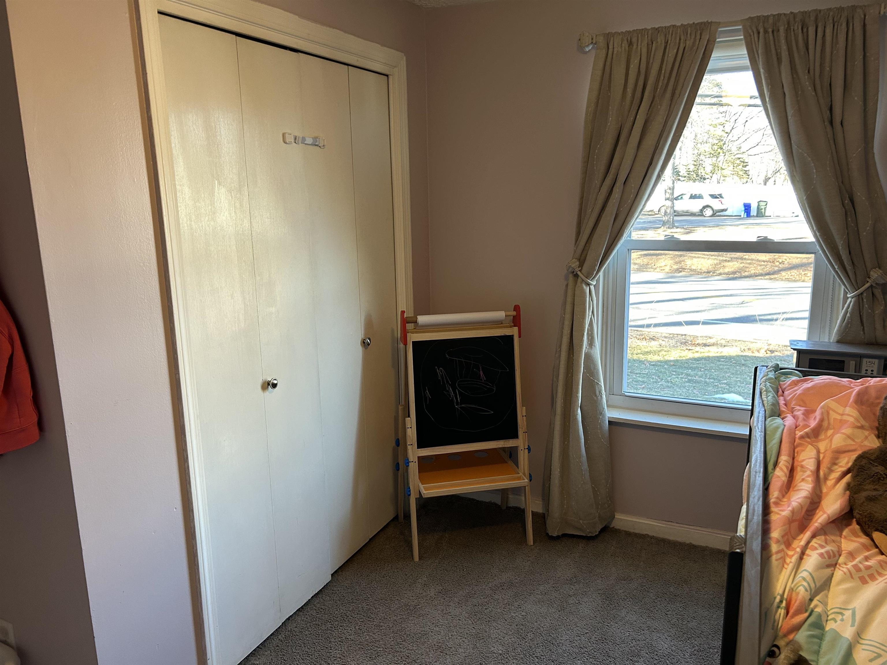 1409 Wellington Road Manchester, NH 03104 - Photo 18 of 38