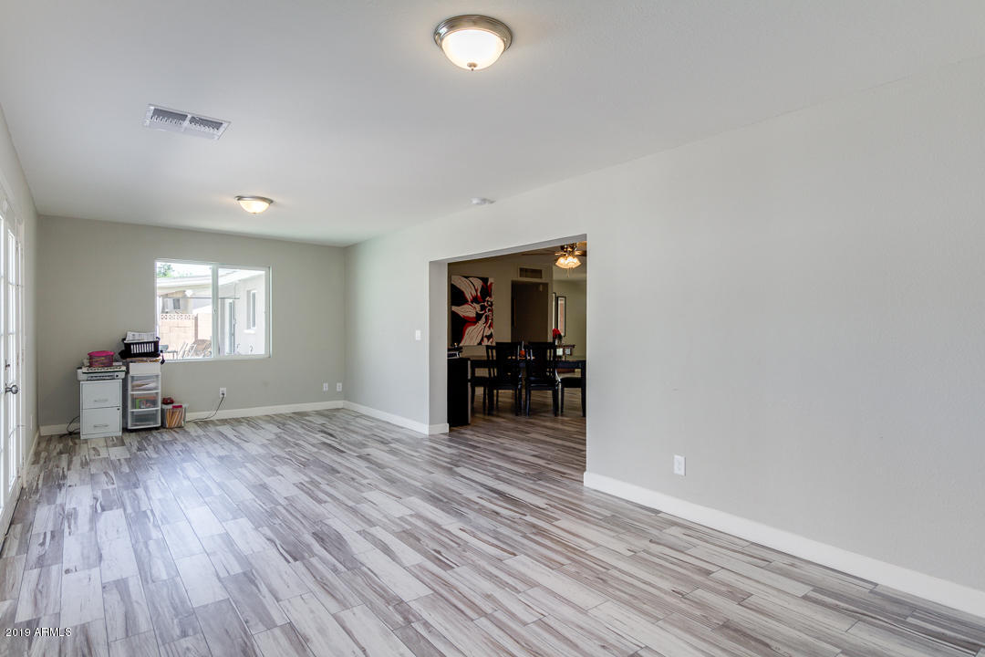2522 West Bloomfield Road Phoenix, AZ 85029 - Photo 11 of 47 11-Bloomfield