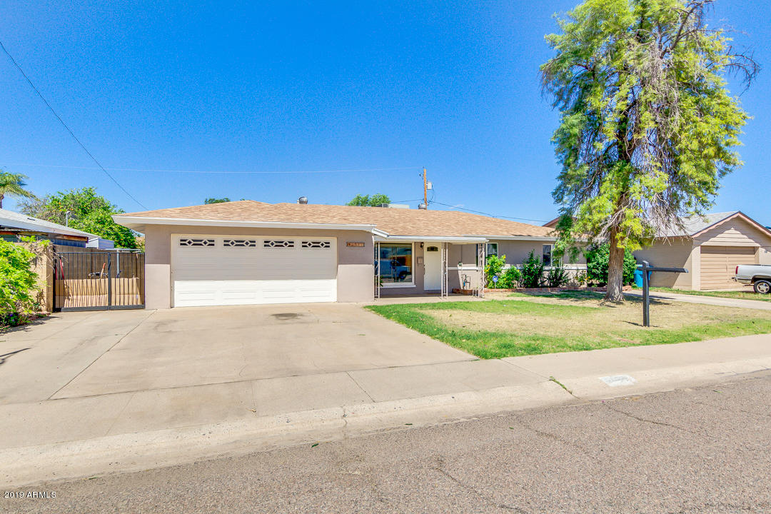 2522 West Bloomfield Road Phoenix, AZ 85029 - Photo 2 of 47 02-Bloomfield