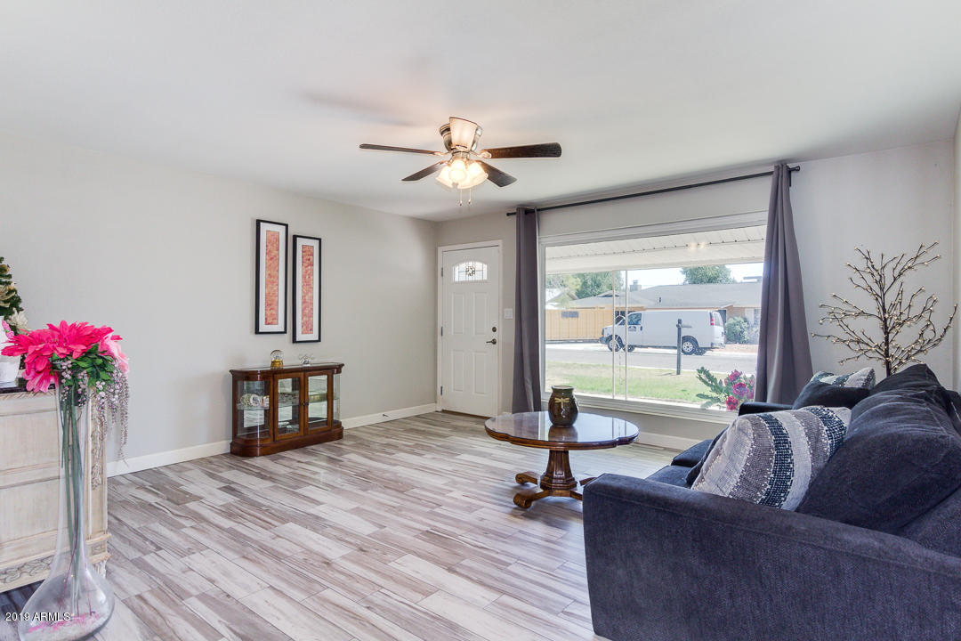 2522 West Bloomfield Road Phoenix, AZ 85029 - Photo 7 of 47 07-Bloomfield