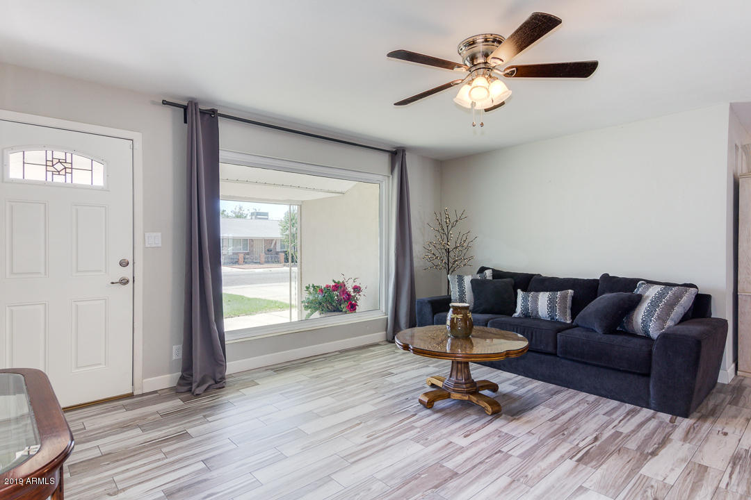 2522 West Bloomfield Road Phoenix, AZ 85029 - Photo 8 of 47 08-Bloomfield
