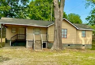 a backyard of a house