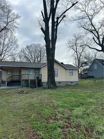 $1,495 | 615 Cassville Road Southeast, Unit A, Cartersville, GA 30120