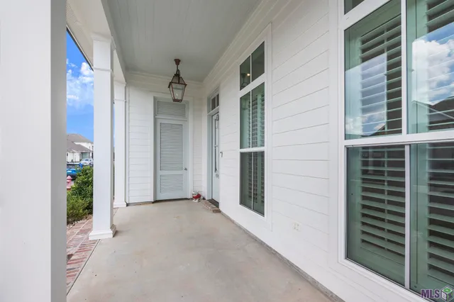 $515,000 | 4943 Pembrooke Avenue, Gonzales, LA 70737