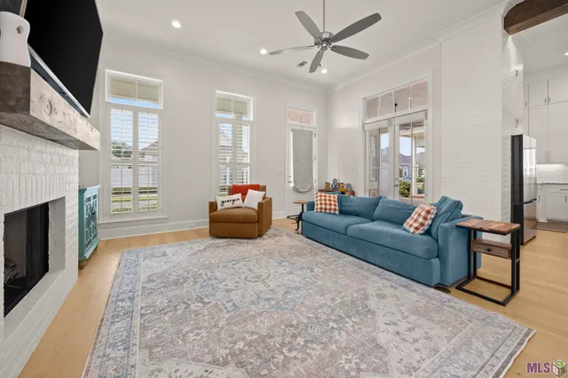 $515,000 | 4943 Pembrooke Avenue, Gonzales, LA 70737