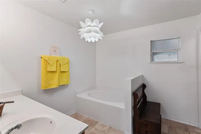 $312,500 | 13912 Coronado Drive, Spring Hill, FL 34609