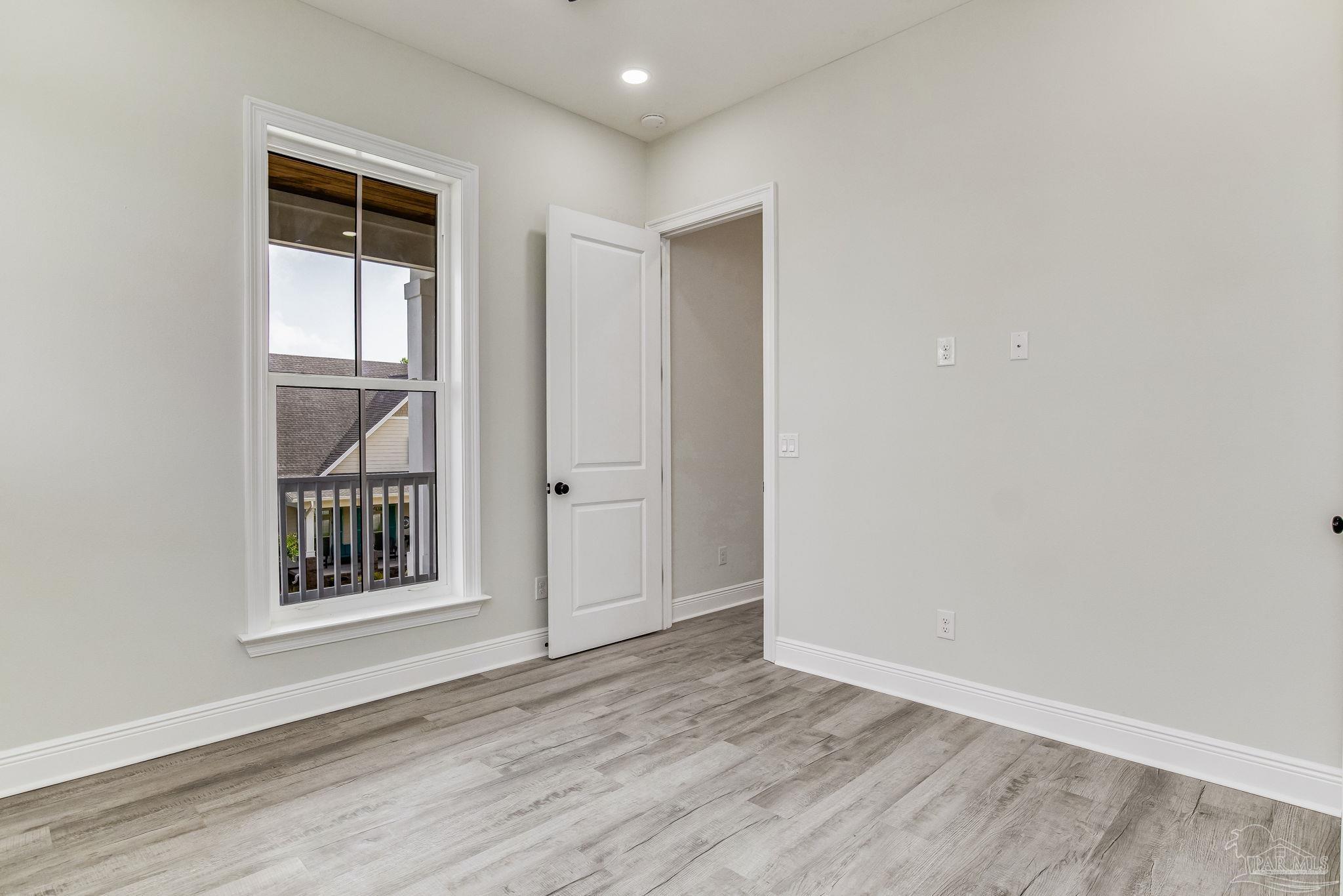 10670 Close Hauled Road Pensacola, FL 32507 - Photo 28 of 41 Gallery Image 28