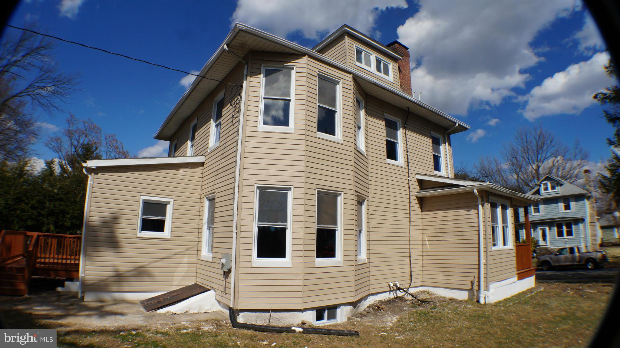 5408 Tramore Road Baltimore, MD 21214 - Photo 3 of 18 Exterior (General)