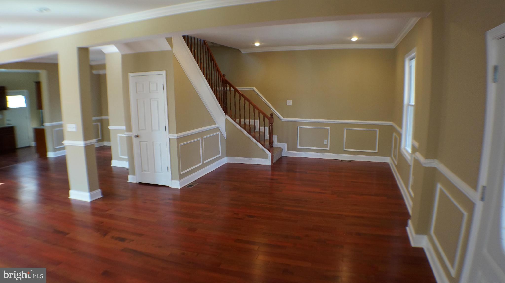 5408 Tramore Road Baltimore, MD 21214 - Photo 5 of 18 Living Room