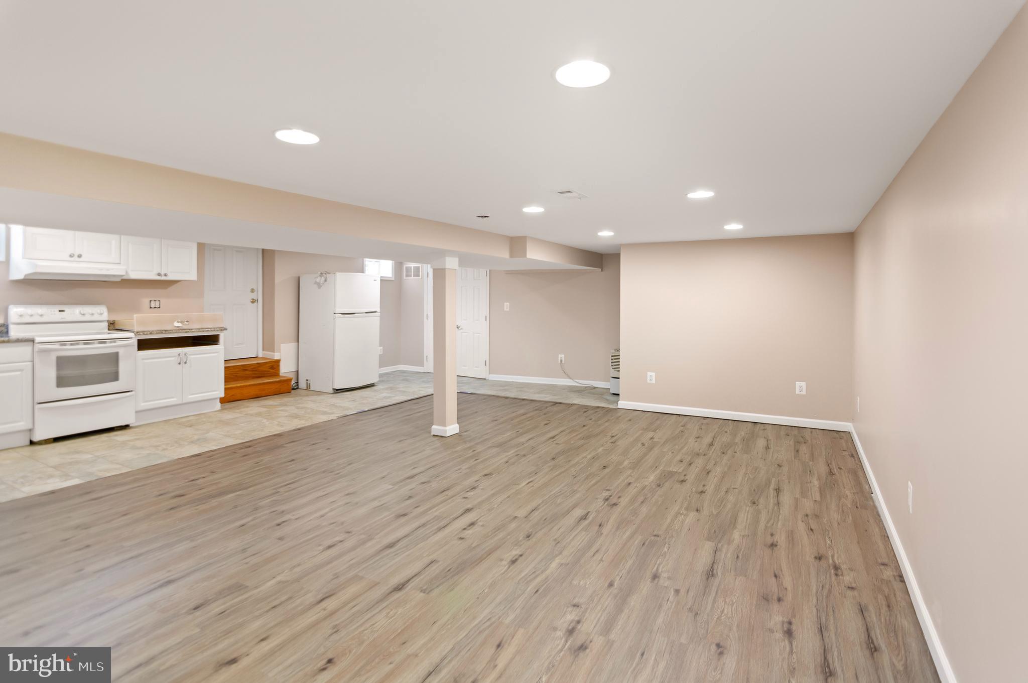 4215 North Point Road Dundalk, MD 21222 - Photo 20 of 26 Gallery Image 20