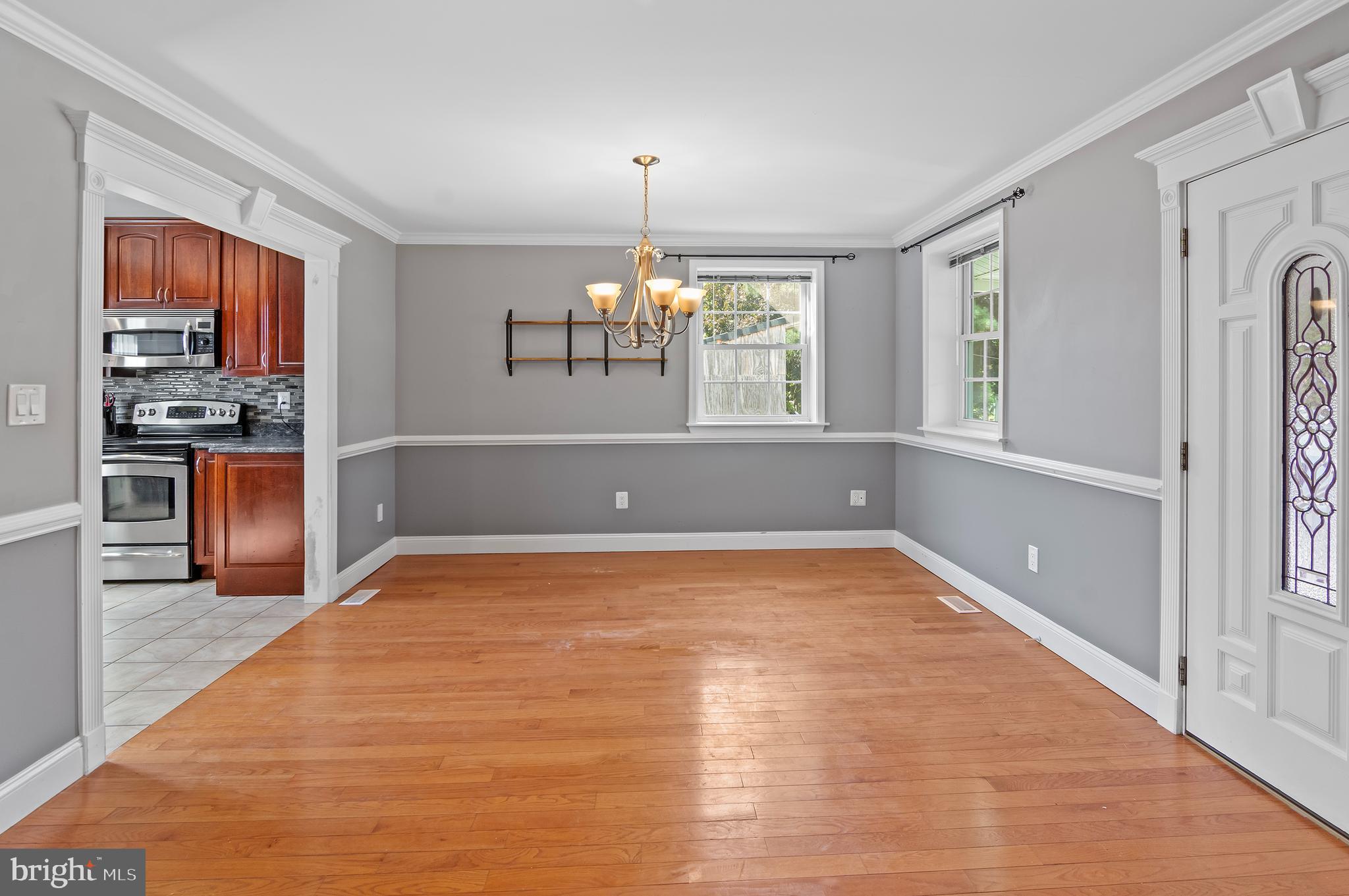 4215 North Point Road Dundalk, MD 21222 - Photo 5 of 26 Gallery Image 5