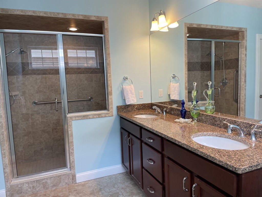 12 Barretts Road, Unit 12 Hudson, MA 01749 - Photo 9 of 21 Gallery Image 9