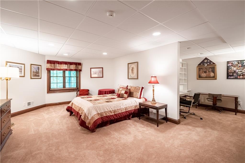 1828 Kent Road Pittsburgh, PA 15241 - Photo 22 of 25 Gallery Image 22