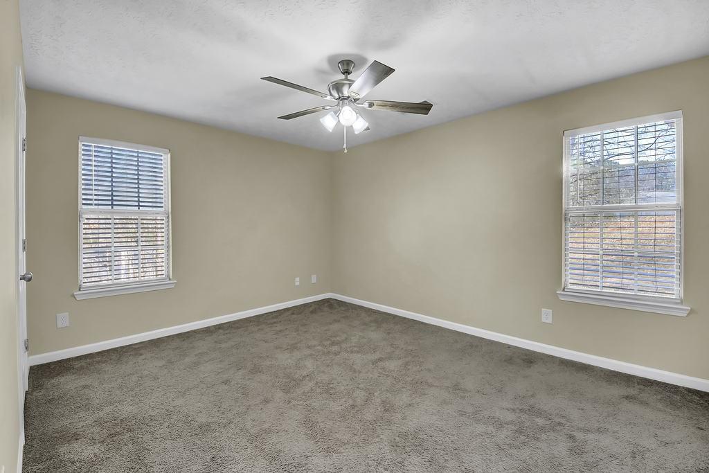 40 Elisabeth Way Grantville, GA 30220 - Photo 18 of 25