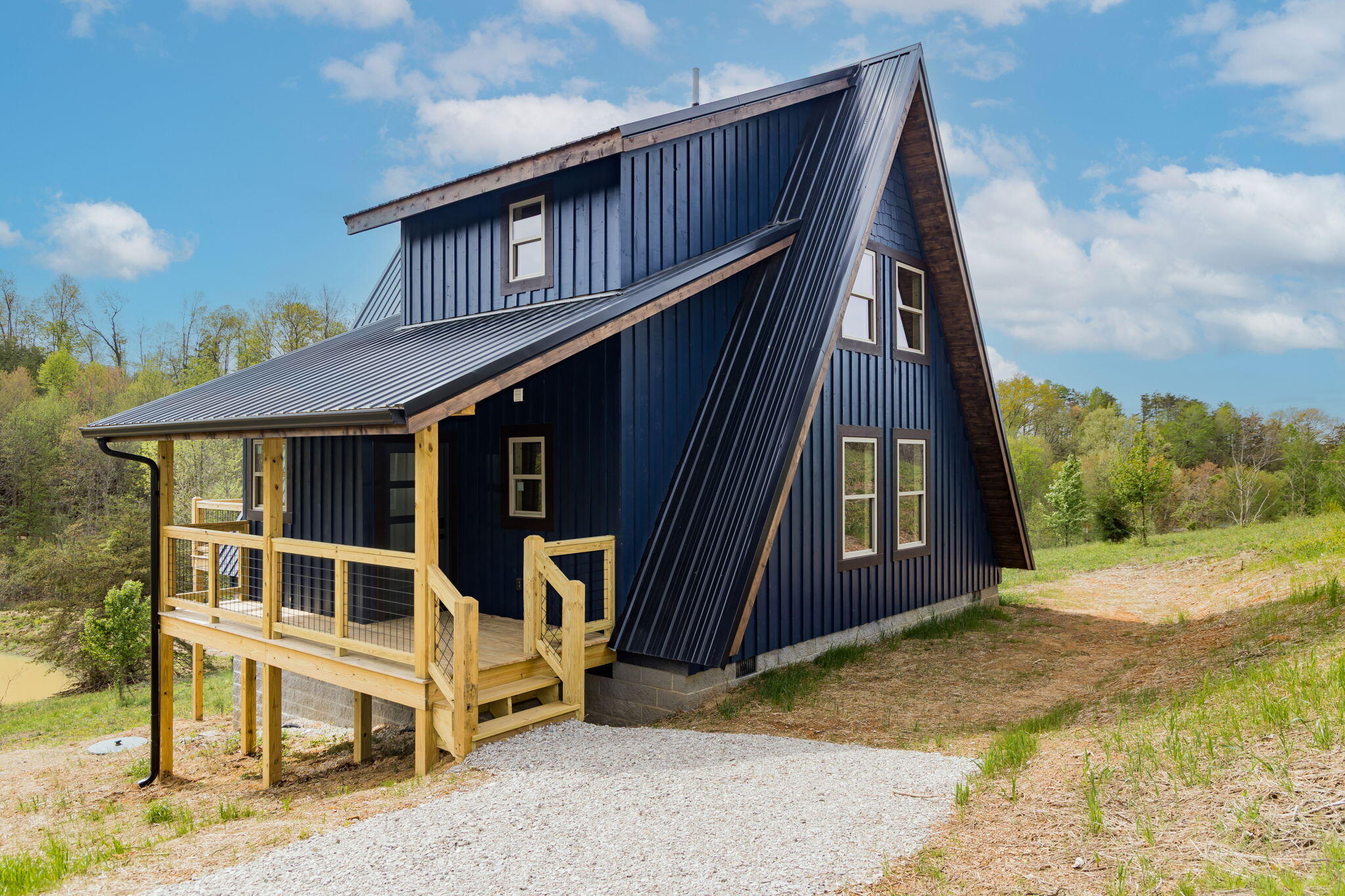 210 Hawks Point Road Beattyville, KY 41311 - Photo 7 of 34 7-web-or-mls-FO7A1320